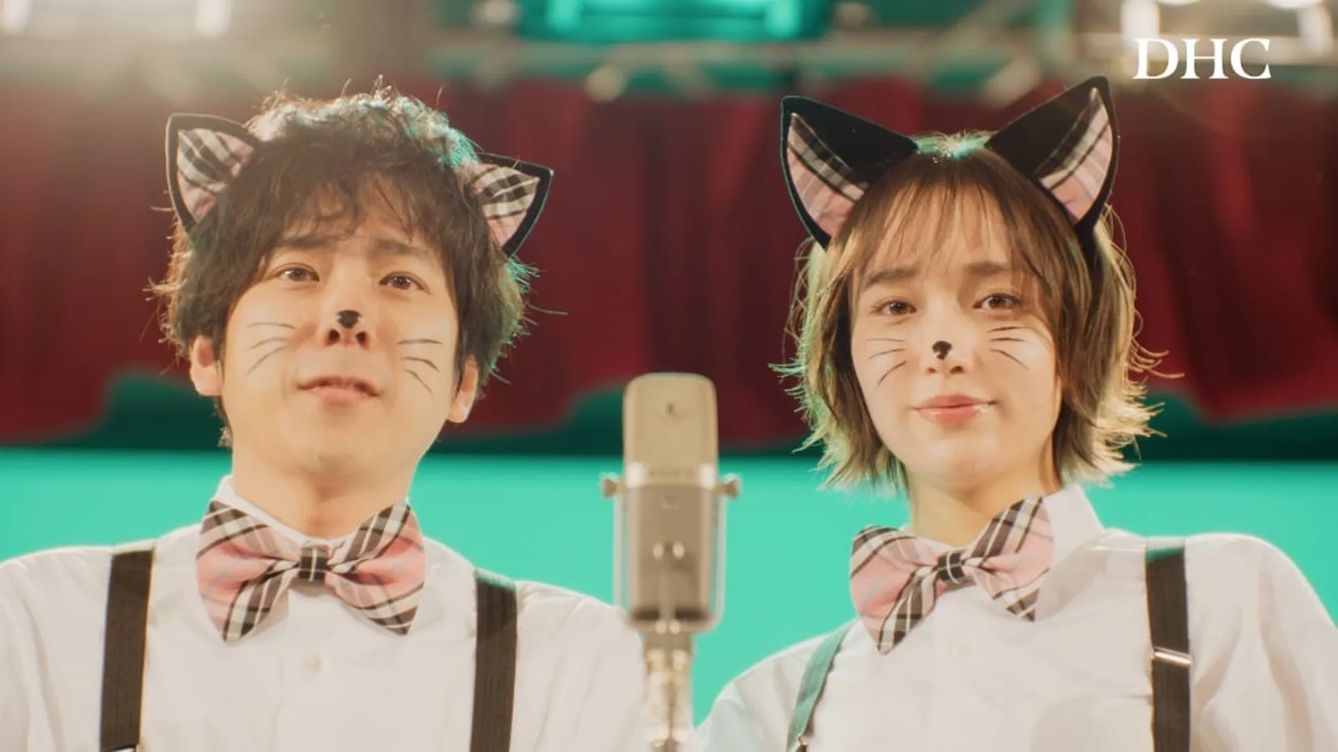 DHC「にゃんピーズ」うるおい呼び込むクレンジング篇