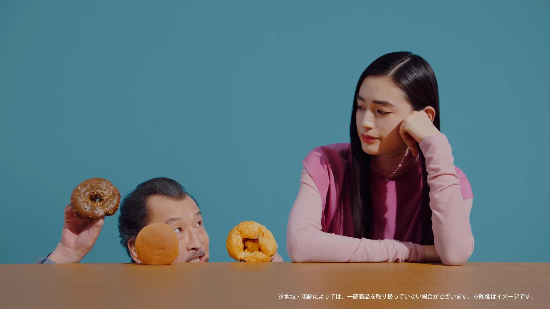 ファミリーマート 「超も〜っちりパン」篇